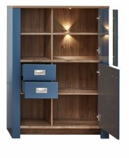 Nábytek do obývacího pokoje AVALLON_ vitrina 10 N4 V8 07_ rozměry š/v/h_ 97/134/38 cm_ otevřená_ včetně LED osvětlení_ obr. 9 Nábytek do obývacího pokoje AVALLON_ vitrina 10 N4 V8 07_ rozměry š/v/h_ 97/134/38 cm_ otevřená_ včetně LED osvětlení_ obr. 9